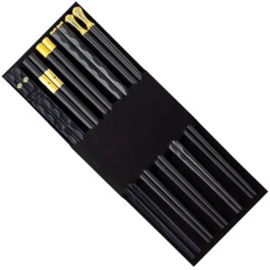 Palillos chinos, japoneses para uso en mesa. Hashi u ohashi