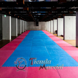 Tatami para artes marciales, jardines infantiles, piso de protección y decorativo. Karate, taekwondo, academias y clubes.