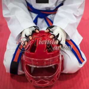 Casco protector de cabeza para Taekwondo, Karate, Artes Marciales - Entrenamientos y campeonatos. Se le adapta careta protección cara.