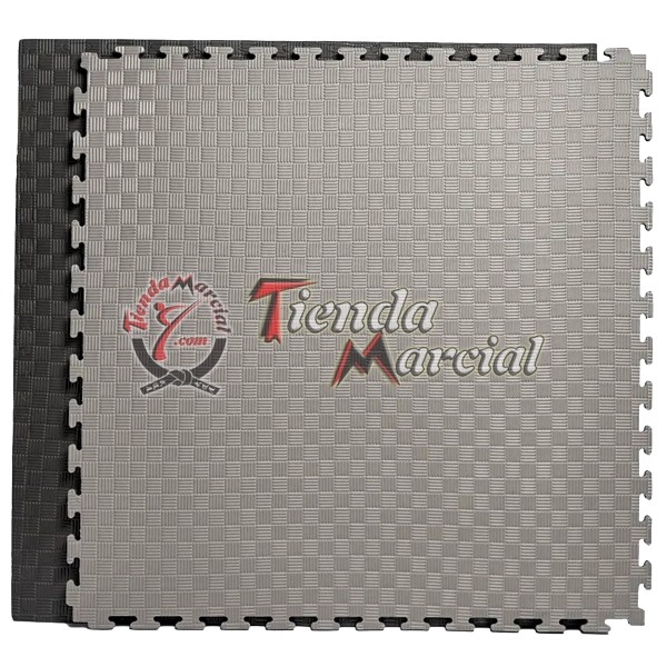 Tatami EVA de alta densidad de 2.5 cm de grosor en color gris y negro con sistema de encaje tipo rompecabezas, ideal para artes marciales, gimnasios, karate, taekwondo, ninjutsu y defensa personal.