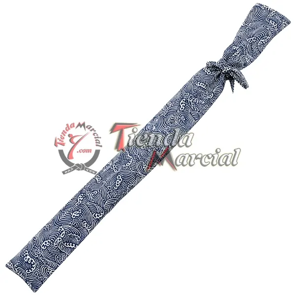 Katana Bukuro cerrado con una espada guardada en su interior
