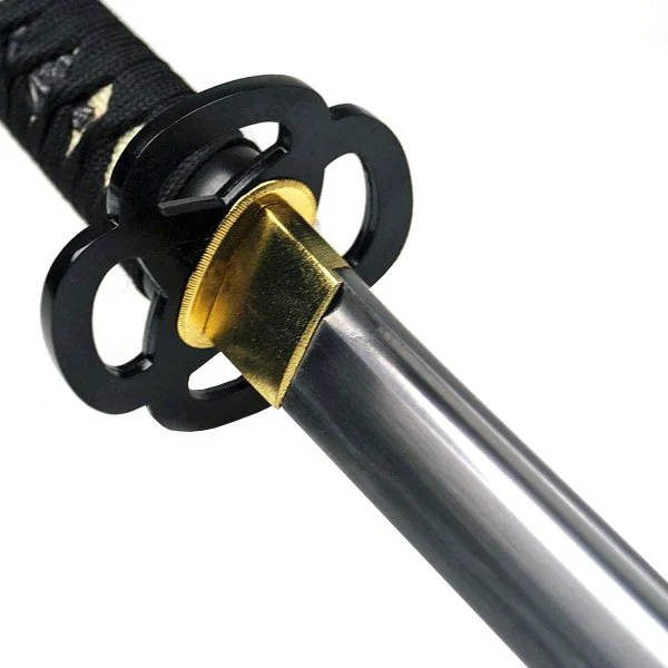 Katana Nikkô Funcional 1045 - vista de tsuba y empuñadura